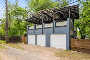 2202 Garden St, Austin, TX 78702 - Photo 5