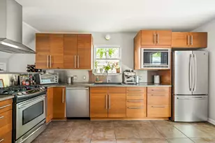2202 Garden St, Austin, TX 78702 - Photo 11
