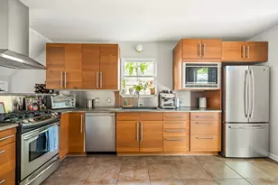 2202 Garden St, Austin, TX 78702 - Photo 9