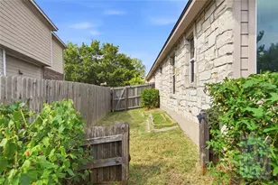 322 Fall Dr, Kyle, TX 78640 - Photo 29