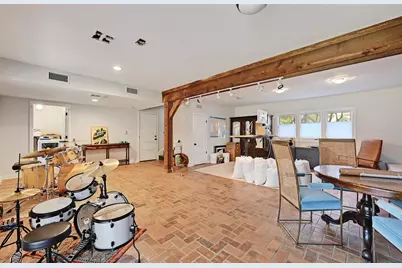 10102 Murmuring Creek Drive, Austin, TX 78736 - Photo 23