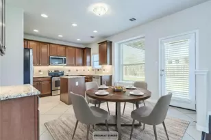 17708 Linkhill Dr, Dripping Springs, TX 78620 - Photo 5