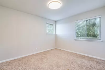 17708 Linkhill Drive, Dripping Springs, TX 78620 - Photo 31