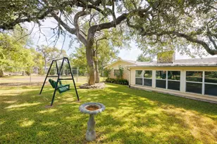 9504 Flintrock Cir, Austin, TX 78737 - Photo 29