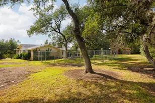 9504 Flintrock Cir, Austin, TX 78737 - Photo 3