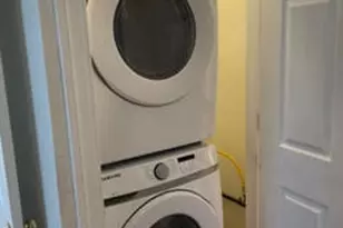 1305 E 28th St, Austin, TX 78722 - Photo 15