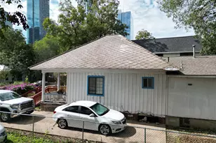906 E 2nd St, Austin, TX 78702 - Photo 5