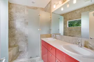 2822 Wooldridge Dr, Austin, TX 78703 - Photo 13
