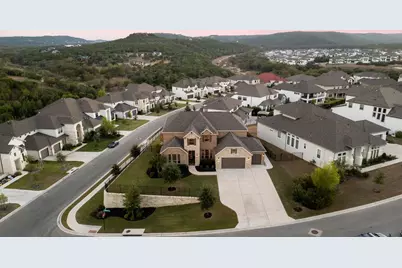 4704 Montorio Way, Leander, TX 78641 - Photo 37