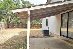 1747-1745 Horseshoe Circle, Round Rock, TX 78681 - Photo 9