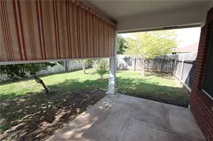 226 Schaefer Blvd, Bastrop, TX 78602 - Photo 11