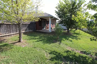 226 Schaefer Boulevard, Bastrop, TX 78602 - Photo 9