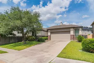 2542 Ravenwood Dr, Round Rock, TX 78665 - Photo 1