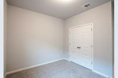 208 Kellys Heroes Way, Jarrell, TX 76537 - Photo 21