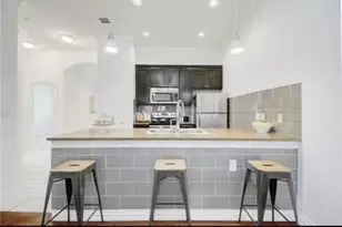 404 Mesa Dr, Del Valle, TX 78617 - Photo 13