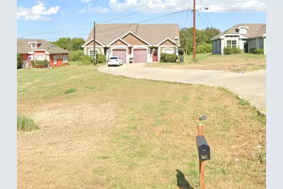 404 Mesa Drive, Del Valle, TX 78617 - Photo 3