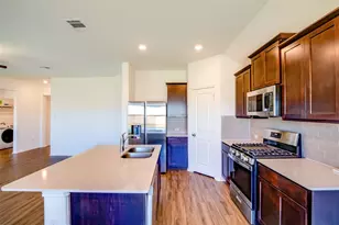614 Milliner Loop, Hutto, TX 78634 - Photo 19