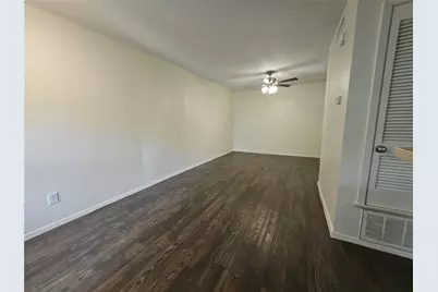 4406 Avenue C #APT 205, Austin, TX 78751 - Photo 3