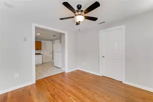 1709 Clifford Ave, Austin, TX 78702 - Photo 5