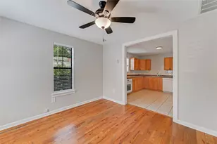 1709 Clifford Ave, Austin, TX 78702 - Photo 3