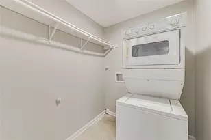 1709 Clifford Ave, Austin, TX 78702 - Photo 17