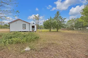 759 Green Valley Dr, Bastrop, TX 78602 - Photo 15
