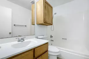 10710 Topperwein Dr, Austin, TX 78758 - Photo 13