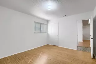 10710 Topperwein Dr, Austin, TX 78758 - Photo 9