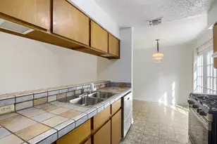 10710 Topperwein Dr, Austin, TX 78758 - Photo 7