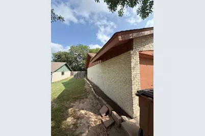 6604 Ashland Drive, Austin, TX 78723 - Photo 31