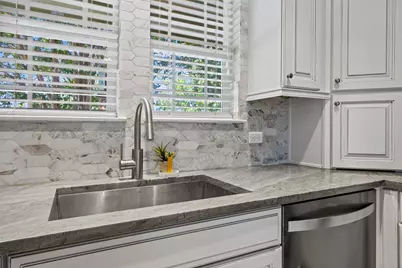 720 Alamo Plaza Drive, Cedar Park, TX 78613 - Photo 9