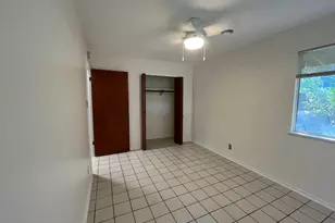 804 E 32 1/2nd St, Austin, TX 78705 - Photo 15