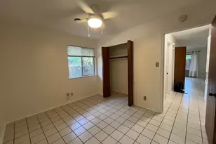 804 E 32 1/2nd St, Austin, TX 78705 - Photo 13