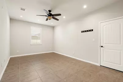 608 Purtis Creek Lane, Georgetown, TX 78628 - Photo 31