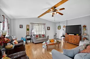 1309 Blackjack St, Lockhart, TX 78644 - Photo 5