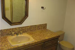 2001 Manana St, Austin, TX 78730 - Photo 15