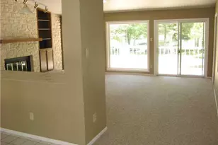 2001 Manana St, Austin, TX 78730 - Photo 5