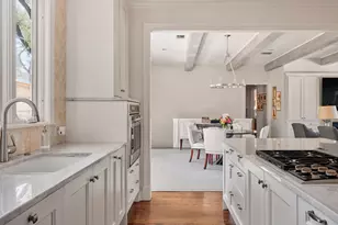 2701 Scenic Dr, Austin, TX 78703 - Photo 11