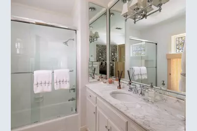 2701 Scenic Drive, Austin, TX 78703 - Photo 21