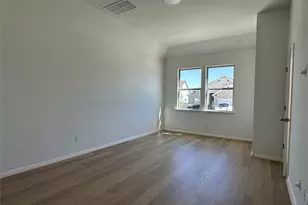 332 Glocken Ln, Kyle, TX 78640 - Photo 13