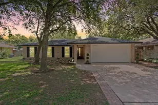 10411 Button Quail Dr, Austin, TX 78758 - Photo 3