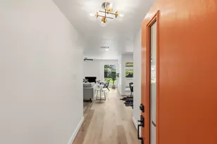 10411 Button Quail Dr, Austin, TX 78758 - Photo 3
