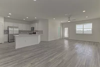 301 Tequiliana Pass, Leander, TX 78641 - Photo 3