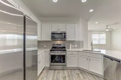 301 Tequiliana Pass, Leander, TX 78641 - Photo 17