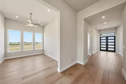 1209 Doelling Drive, Florence, TX 76527 - Photo 9