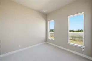 1209 Doelling Dr, Florence, TX 76527 - Photo 21