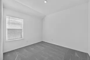 126 Christy St, Hutto, TX 78634 - Photo 15