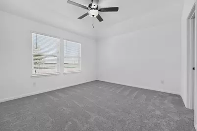 126 Christy Street, Hutto, TX 78634 - Photo 5