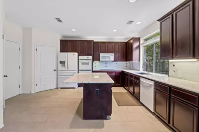 2 Muirfield Greens Lane, Lakeway, TX 78738 - Photo 9
