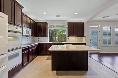 2 Muirfield Greens Lane, Lakeway, TX 78738 - Photo 11